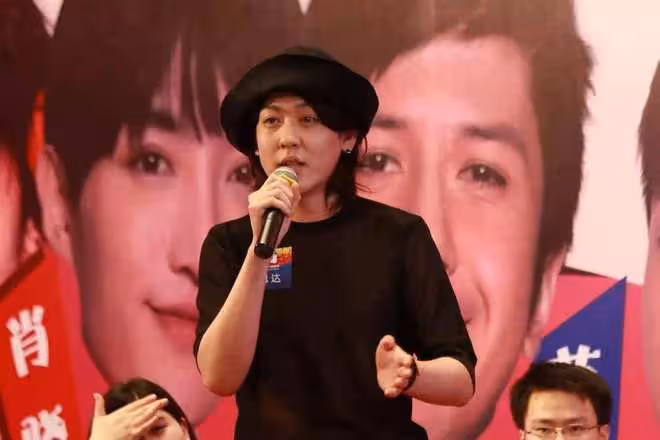 《奇葩說》選手現狀：有人被雪藏，有人當律師，有人賣炸雞