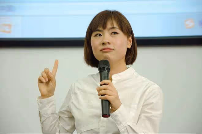 《奇葩說》選手現狀:有人被雪藏,有人當律師,有人賣炸雞