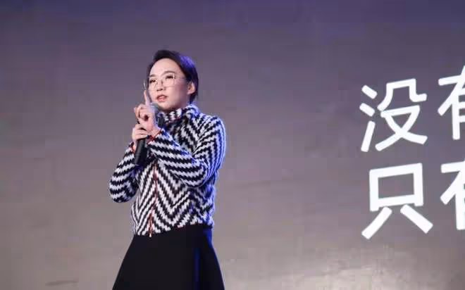 《奇葩說》選手現狀：有人被雪藏，有人當律師，有人賣炸雞