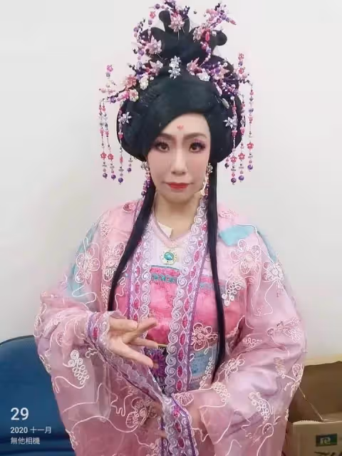 消失演藝圈14年!如花「42歲近況曝光」低調換跑道,成功轉型「月收入可高達50萬」:有很多人追我
