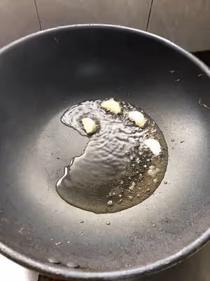 炒西生菜