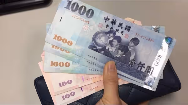 48歲離婚男月薪15萬「要求婚後吃跟房貸都AA」33歲女月薪3萬糾結問要結嗎「呂秋遠點出關鍵」網讚爆!