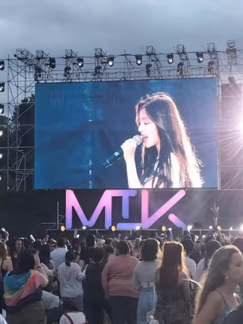 24歲大齡出道,32歲仍是韓國女團神顏榜首,她配嗎?太配了!