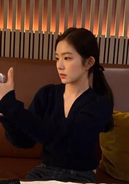 24歲大齡出道,32歲仍是韓國女團神顏榜首,她配嗎?太配了!