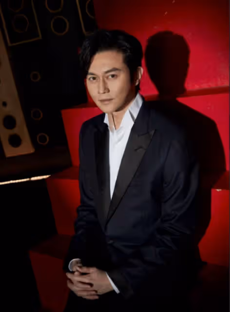 突然病倒！50歲知名男星「緊急住院就醫」演藝工作全面喊停　老婆急喊：累了就回家