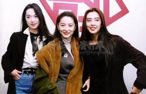 她是林志玲師姐!嫁入豪門孕期遭7次家暴 被閨蜜插足離婚「苦練廚藝獲獎」50歲依舊漂亮