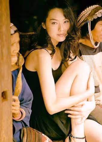 她是林志玲師姐!嫁入豪門孕期遭7次家暴 被閨蜜插足離婚「苦練廚藝獲獎」50歲依舊漂亮