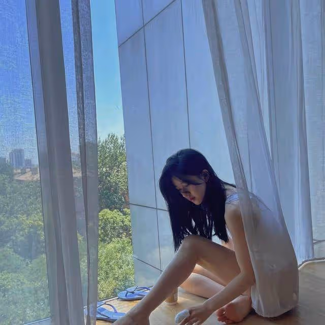 當紅女星曬日常生活,圈粉無數!全屋不豪華,但卻溫馨精緻,超舒服