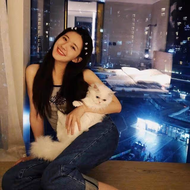 當紅女星曬日常生活,圈粉無數!全屋不豪華,但卻溫馨精緻,超舒服