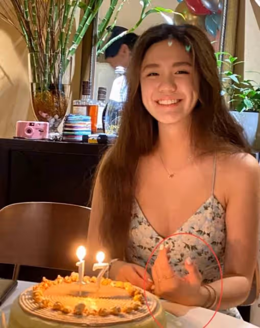 68歲鐘鎮濤曬愛女近照!18歲鐘懿穿深V吊帶繼承媽媽好身材,五官顏值神似爸爸,網友:最美星二代