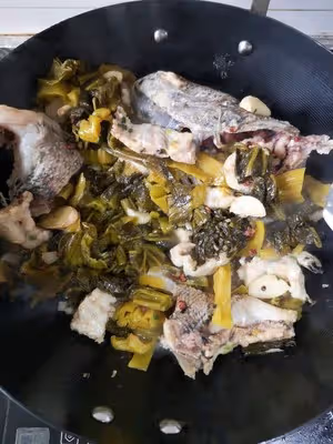 好吃到爆的酸菜黑魚