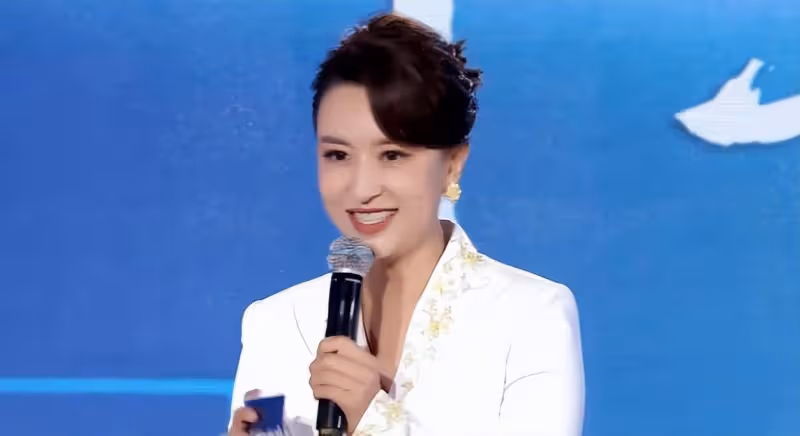 不想爭一姐了:繼董卿之後 李思思連續缺席