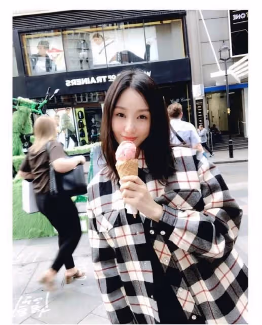 生活滋潤!傳知名港星月付近20萬供養前妻,對方周身名牌周遊列國