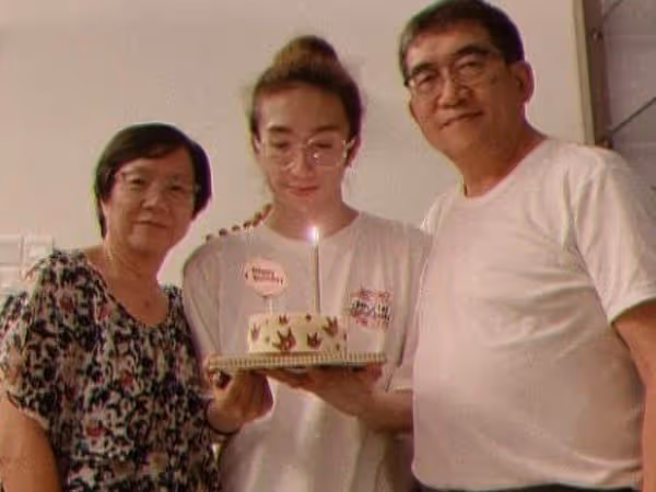 【MIRROR演唱會】阿Mo已清醒能與外界溝通　父母出關轉酒店