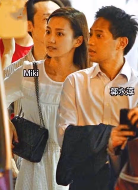 瘦到只有22公斤!她嫁入豪門8年「因患罕見疾病」被掃地出門 前夫拖欠贍養費「靠頑強求生欲」和病魔做鬥爭