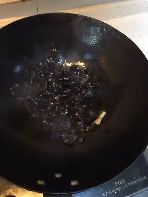 山藥炒木耳