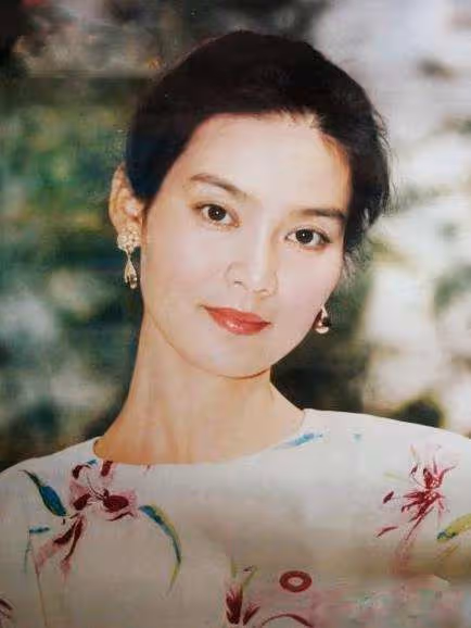 一代影后!離婚35年不戀愛 公然喊話「思念前夫」曝最大遺憾:付出代價太大
