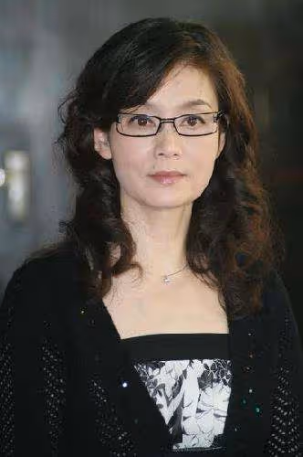 一代影后!離婚35年不戀愛 公然喊話「思念前夫」曝最大遺憾:付出代價太大