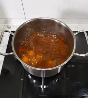 麻辣火鍋面