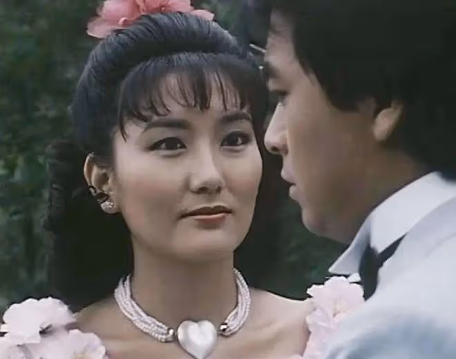 昄依佛門的8位女星,有人兩次愛上已婚男,有人被丈夫背叛