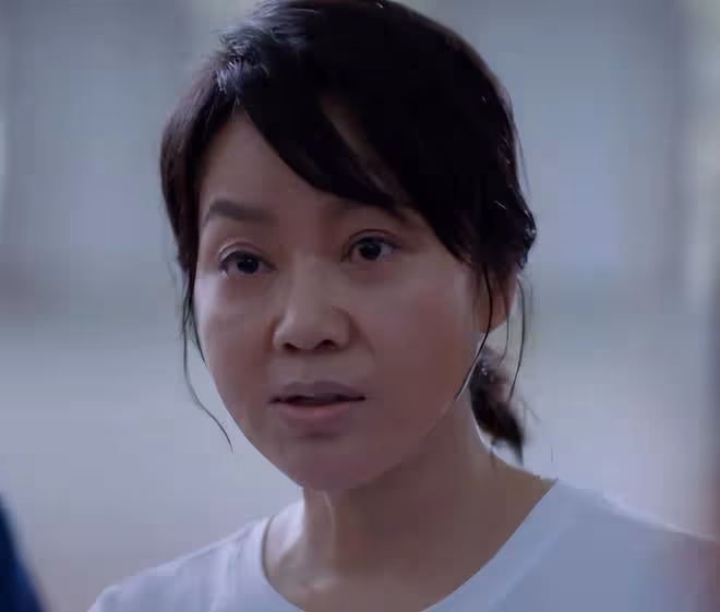 閆妮新劇臉僵如石?看看這7位美女明星,都走上了整容的不歸路