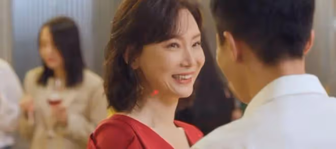 閆妮新劇臉僵如石?看看這7位美女明星,都走上了整容的不歸路