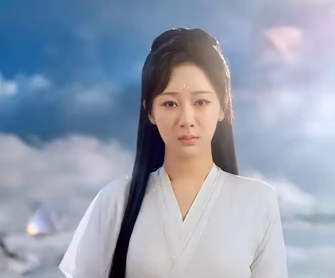 閆妮新劇臉僵如石？看看這7位美女明星，都走上了整容的不歸路
