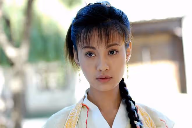 閆妮新劇臉僵如石?看看這7位美女明星,都走上了整容的不歸路