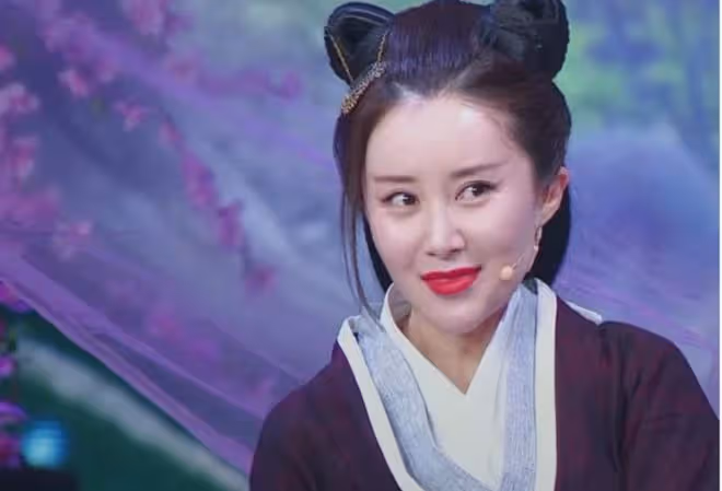 閆妮新劇臉僵如石?看看這7位美女明星,都走上了整容的不歸路