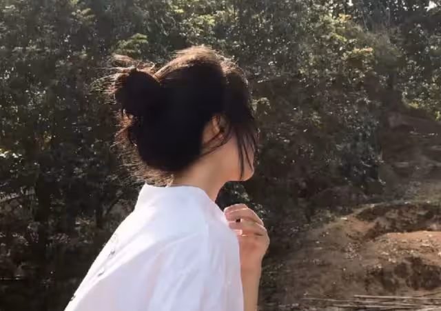 老公要賣掉我們的大房子，去置換小兩居，剩下的錢給大姑姐買房子