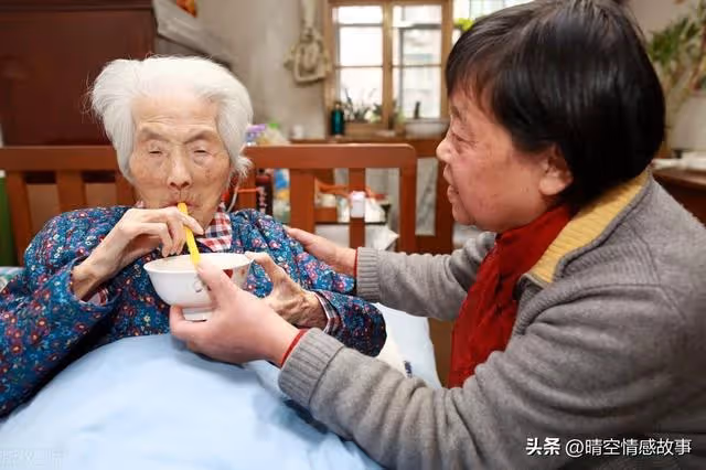 婆婆說：誰生的誰心疼！我：希望您老了以後，疼誰就指望誰