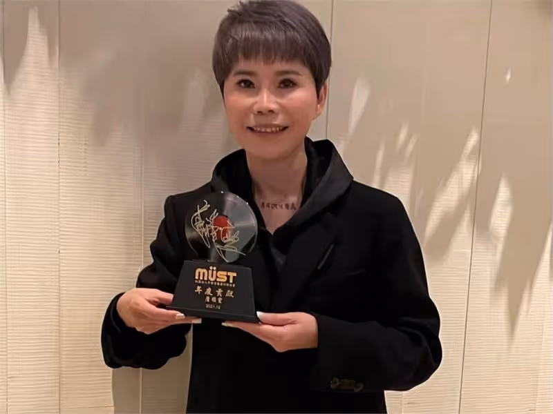 詹雅雯休克,醫師曝光「右腦又發現2顆」靠吃藥撐3個月 淚曝病況「站著就有困難」想到就恐懼