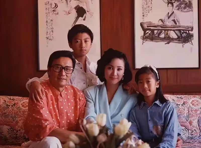 謝賢：玩了一輩子，5段情史自稱專一，曾爺孫戀，提兒孫落淚自責