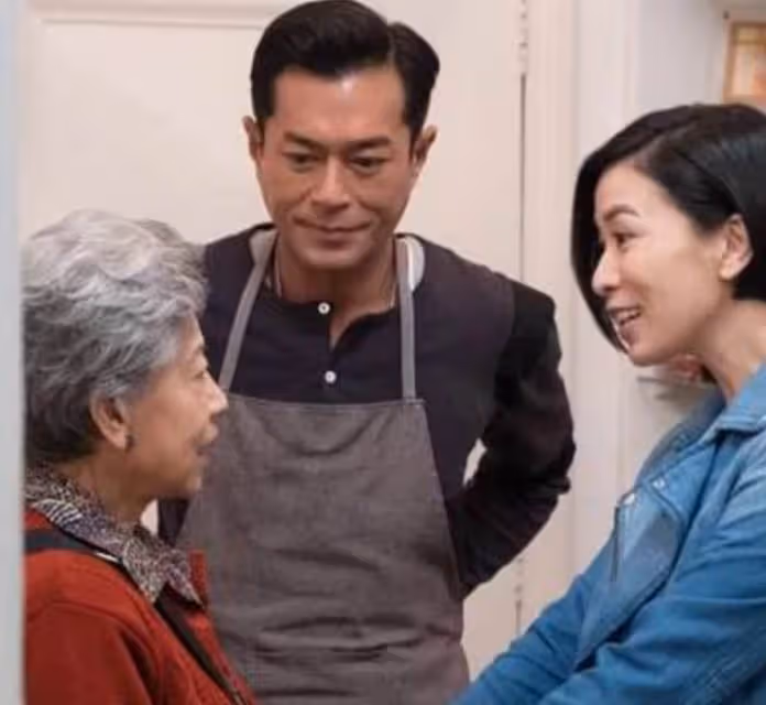 至今未嫁人的10位女港星,各有各的苦衷,最大的88歲,最小的42歲