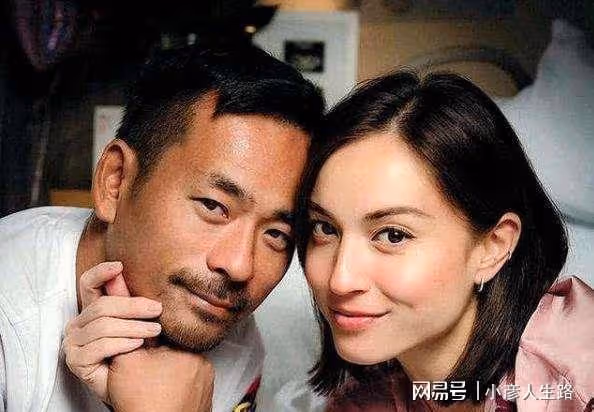 洗米嫂獨自喝下午茶，等待老公的判決，劉碧麗過著滋潤的生活