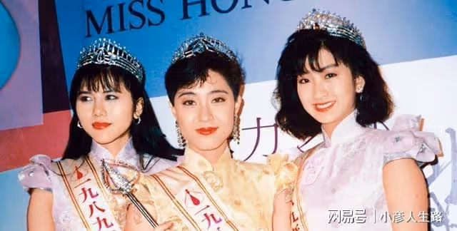 港姐梁佩瑚52歲生日！富豪老公邀約近20人參加，弟弟「肥屍」現身