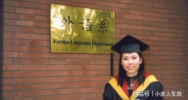 鄧亞萍，因為太矮而被河南省隊趕走，卻沒想她能獲得18個世界冠軍