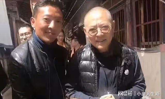 李連杰：曬慶生照利智出鏡，攜家人歐洲進修，小女兒曾得抑鬱症？