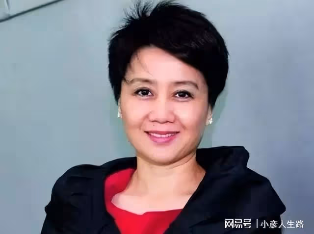 梁安琪:低谷期為生存打4份工,用三年時間成賭王妻子