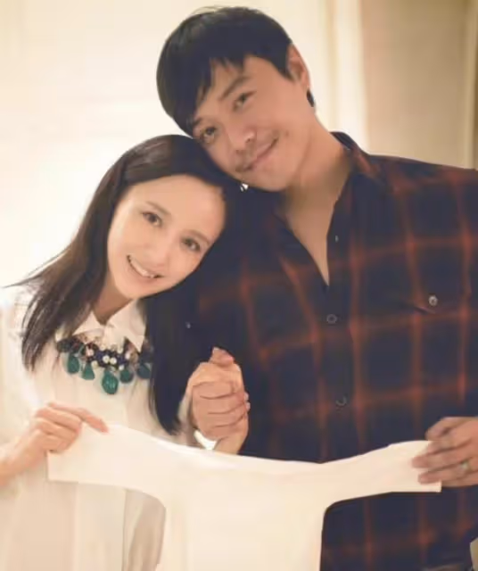 陳思誠零點為前妻慶生!39歲佟麗婭穿性感弔帶,兩人屢次被傳復合