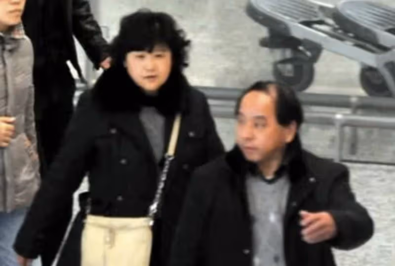 表面是藝人,實際是富二代的8位明星,他們不努力就繼承上億家產