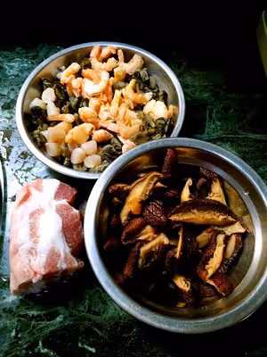 紅蟳飯、膏蟹蒸飯