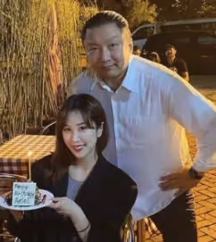 曾癡情守候20年!林志玲舊愛「熱戀小10歲女友2年」迎喜訊 結婚照曝光「相視而笑超甜蜜」❤️