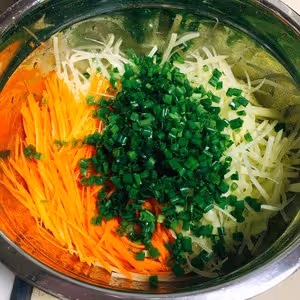 土豆紅蘿蔔絲餅