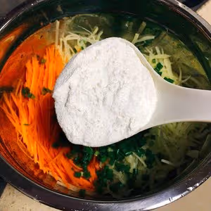 土豆紅蘿蔔絲餅