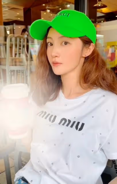 繼綠帽視頻後姚笛已消失近倆月,或惹怒富商老公,現狀讓人擔心!
