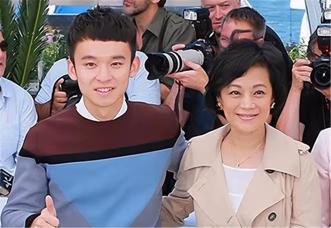 孫怡董子健離婚！背後原因被曝光，和婆婆王京花有莫大的關係