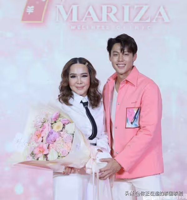 Mark和Kimberley婚禮或將在明年7月, 各自忙碌新劇拍攝中