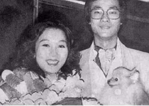 把鄭少秋的4個女兒一對比,差距就出來了!!! 所謂的同父不同命