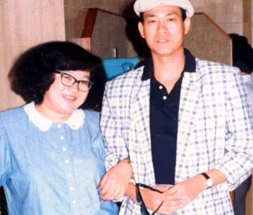 把鄭少秋的4個女兒一對比,差距就出來了!!! 所謂的同父不同命
